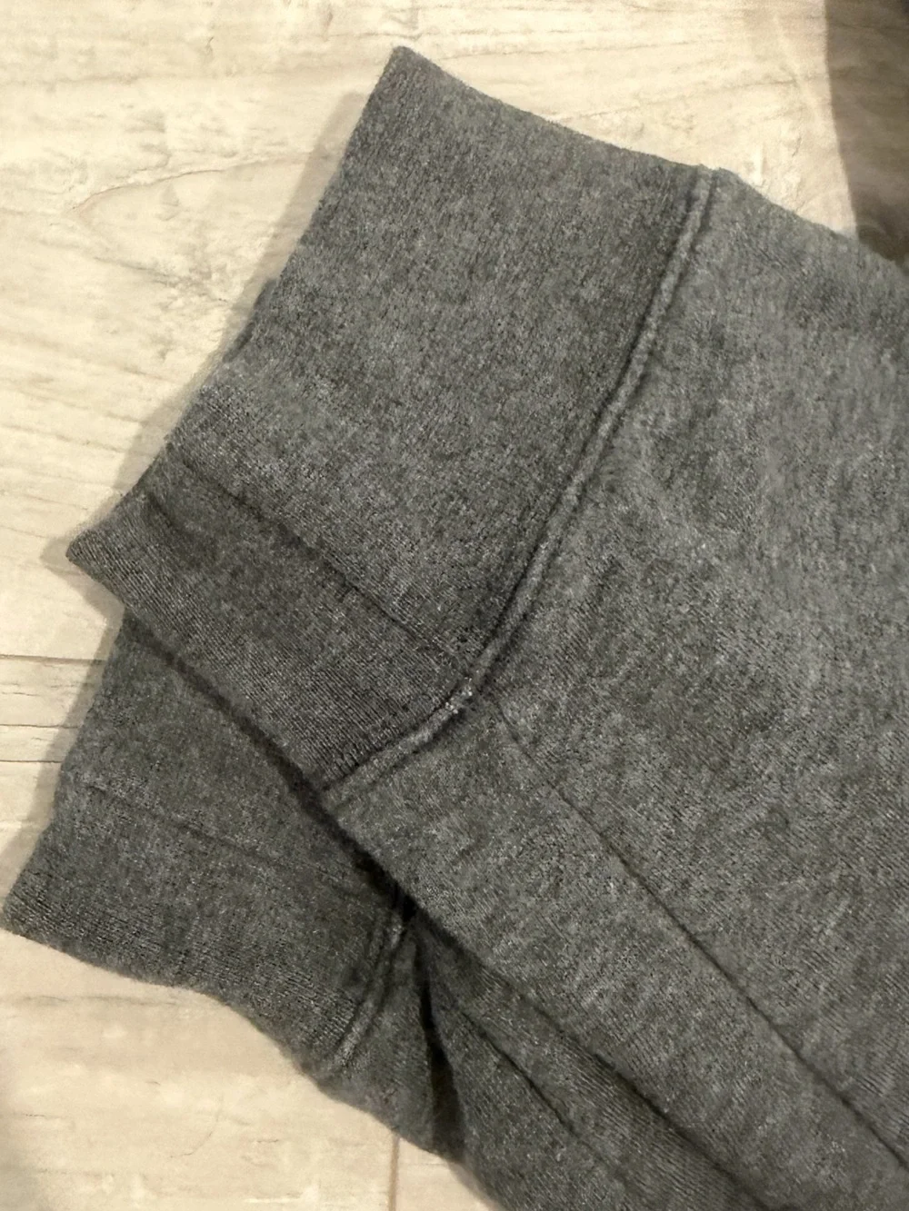 Nike Men’s Dark Gray Fleece Joggers M